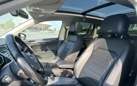 Volkswagen Tiguan II, 2017 год, 2 000 000 рублей, 7 фотография