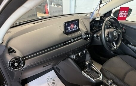 Mazda Demio IV, 2017 год, 1 099 999 рублей, 13 фотография