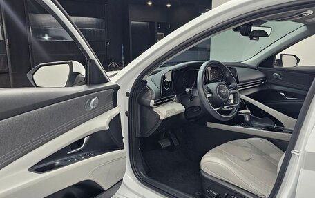 Hyundai Avante, 2023 год, 1 840 000 рублей, 10 фотография