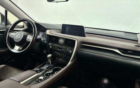 Lexus RX IV рестайлинг, 2018 год, 4 050 000 рублей, 16 фотография