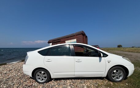 Toyota Prius, 2006 год, 620 000 рублей, 10 фотография