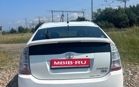 Toyota Prius, 2006 год, 620 000 рублей, 4 фотография