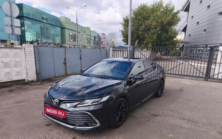 Toyota Camry, 2023 год, 2 800 000 рублей, 6 фотография