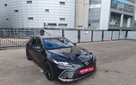Toyota Camry, 2023 год, 2 800 000 рублей, 7 фотография