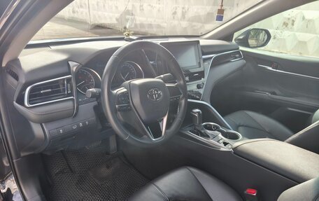 Toyota Camry, 2023 год, 2 800 000 рублей, 11 фотография