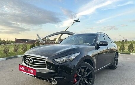 Infiniti FX II, 2012 год, 2 500 000 рублей, 2 фотография
