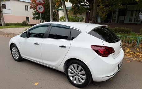 Opel Astra J, 2013 год, 790 000 рублей, 5 фотография