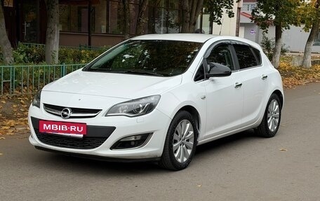 Opel Astra J, 2013 год, 790 000 рублей, 16 фотография