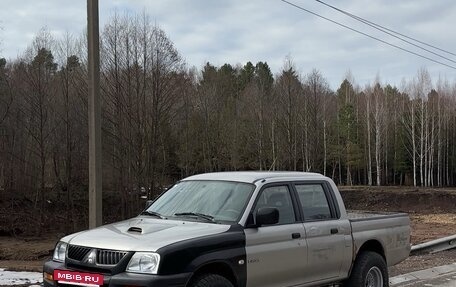 Mitsubishi L200 III рестайлинг, 2006 год, 770 000 рублей, 9 фотография