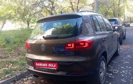 Volkswagen Tiguan I, 2014 год, 1 300 000 рублей, 2 фотография