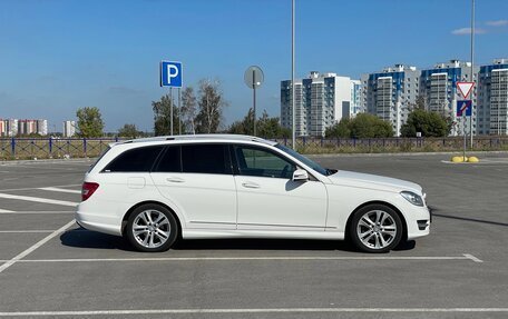 Mercedes-Benz C-Класс, 2013 год, 1 350 000 рублей, 2 фотография