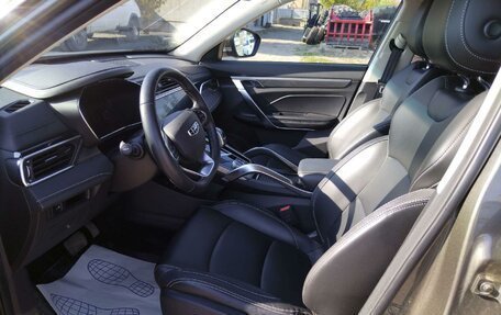 Geely Atlas, 2023 год, 1 870 000 рублей, 8 фотография