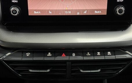 Skoda Octavia IV, 2020 год, 2 219 000 рублей, 21 фотография