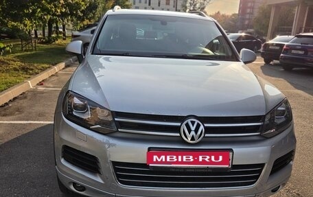 Volkswagen Touareg III, 2010 год, 1 900 000 рублей, 1 фотография