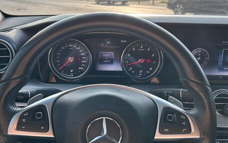 Mercedes-Benz E-Класс, 2016 год, 2 250 000 рублей, 13 фотография