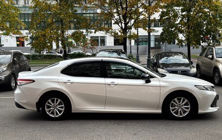Toyota Camry, 2020 год, 2 680 000 рублей, 6 фотография