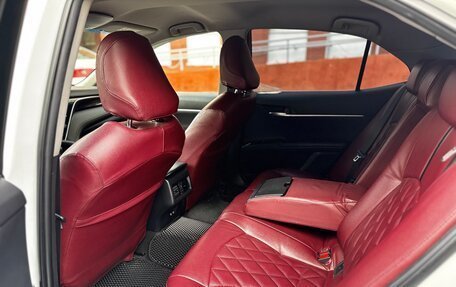 Toyota Camry, 2020 год, 2 680 000 рублей, 11 фотография
