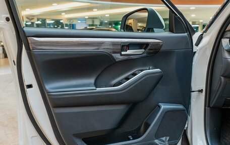Toyota Highlander, 2026 год, 5 490 000 рублей, 9 фотография