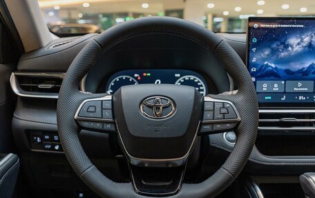 Toyota Highlander, 2026 год, 5 490 000 рублей, 17 фотография