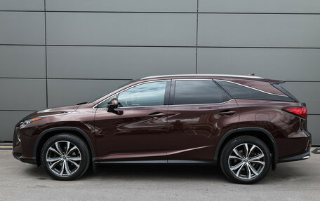 Lexus RX IV рестайлинг, 2018 год, 4 298 000 рублей, 7 фотография