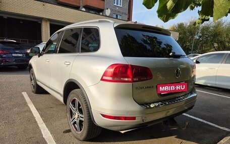 Volkswagen Touareg III, 2010 год, 1 900 000 рублей, 6 фотография