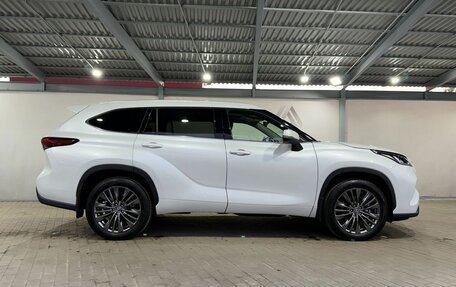 Toyota Highlander, 2025 год, 5 299 000 рублей, 6 фотография