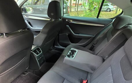 Skoda Octavia, 2017 год, 2 000 000 рублей, 11 фотография