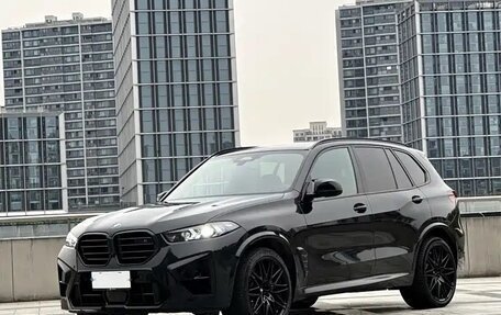 BMW X5 M, 2023 год, 15 000 077 рублей, 1 фотография