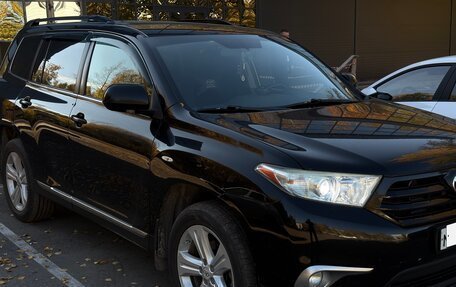 Toyota Highlander III, 2013 год, 2 200 000 рублей, 3 фотография