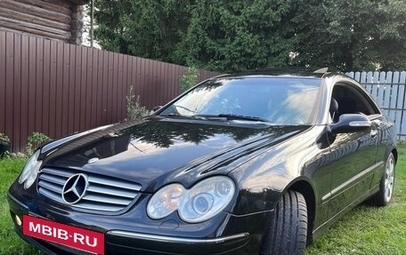 Mercedes-Benz CLK-Класс, 2003 год, 1 550 000 рублей, 2 фотография