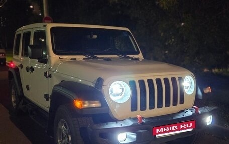 Jeep Wrangler, 2021 год, 4 690 000 рублей, 20 фотография