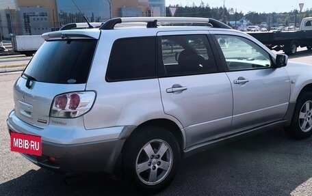 Mitsubishi Outlander III рестайлинг 3, 2003 год, 550 000 рублей, 3 фотография