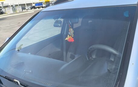 Mitsubishi Outlander III рестайлинг 3, 2003 год, 550 000 рублей, 24 фотография