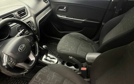 KIA Rio III рестайлинг, 2013 год, 870 000 рублей, 15 фотография