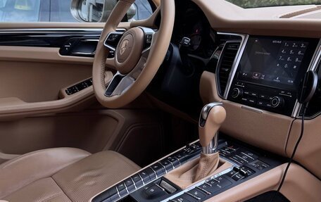 Porsche Macan I рестайлинг, 2016 год, 3 500 000 рублей, 19 фотография