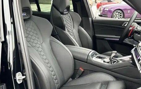 BMW X5 M, 2023 год, 15 000 077 рублей, 11 фотография