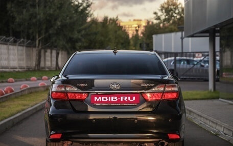 Toyota Camry, 2016 год, 1 899 000 рублей, 7 фотография