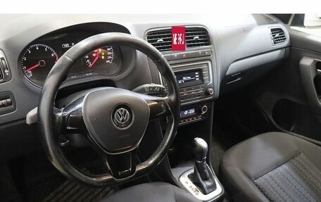 Volkswagen Polo VI (EU Market), 2016 год, 1 073 000 рублей, 6 фотография