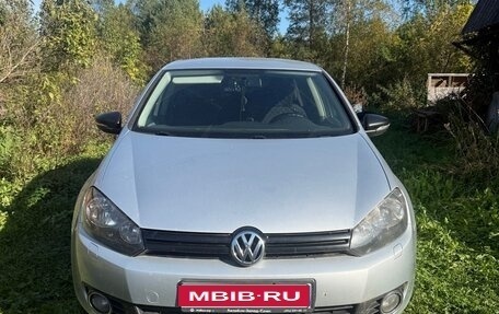Volkswagen Golf VI, 2012 год, 1 100 000 рублей, 1 фотография