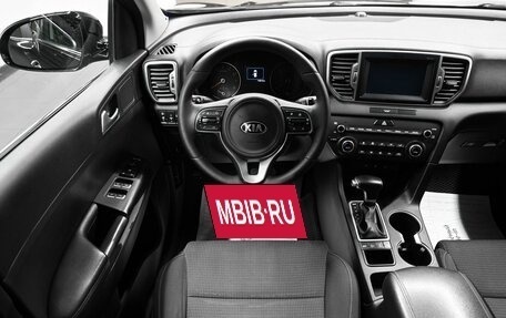 KIA Sportage IV рестайлинг, 2018 год, 1 750 000 рублей, 11 фотография
