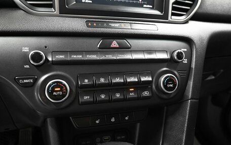 KIA Sportage IV рестайлинг, 2018 год, 1 750 000 рублей, 16 фотография
