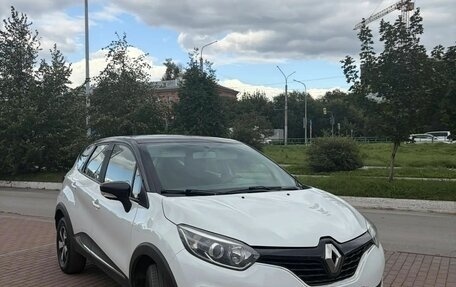 Renault Kaptur I рестайлинг, 2018 год, 1 400 000 рублей, 1 фотография