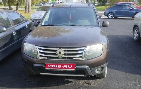 Renault Duster I рестайлинг, 2015 год, 800 000 рублей, 1 фотография