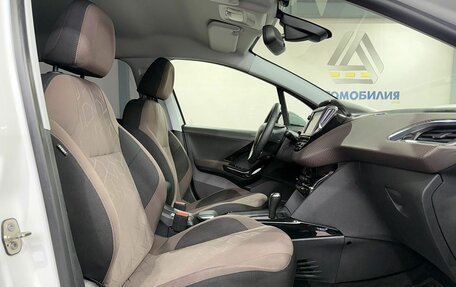 Peugeot 2008 II, 2014 год, 1 049 000 рублей, 11 фотография