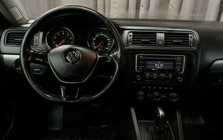 Volkswagen Jetta VI, 2015 год, 849 777 рублей, 8 фотография