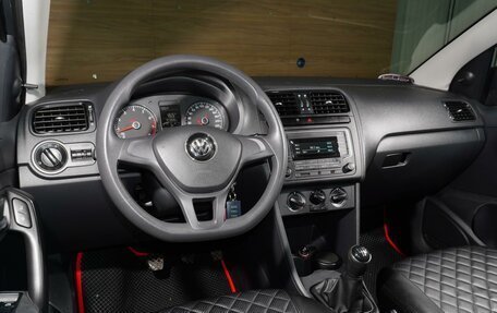 Volkswagen Polo VI (EU Market), 2017 год, 948 000 рублей, 6 фотография