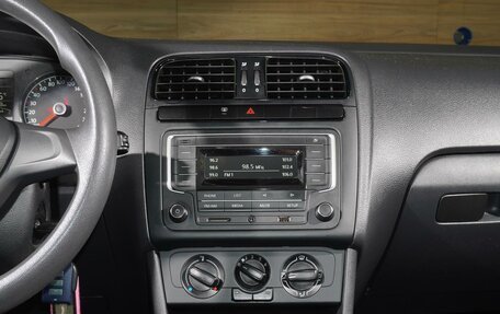 Volkswagen Polo VI (EU Market), 2017 год, 948 000 рублей, 16 фотография