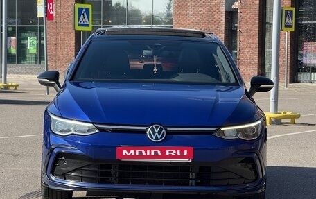 Volkswagen Golf VIII, 2020 год, 2 690 000 рублей, 2 фотография