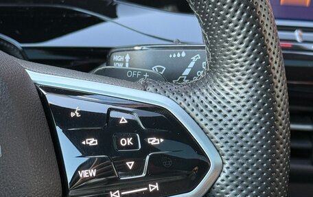 Volkswagen Golf VIII, 2020 год, 2 690 000 рублей, 33 фотография