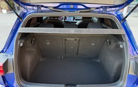 Volkswagen Golf VIII, 2020 год, 2 690 000 рублей, 40 фотография